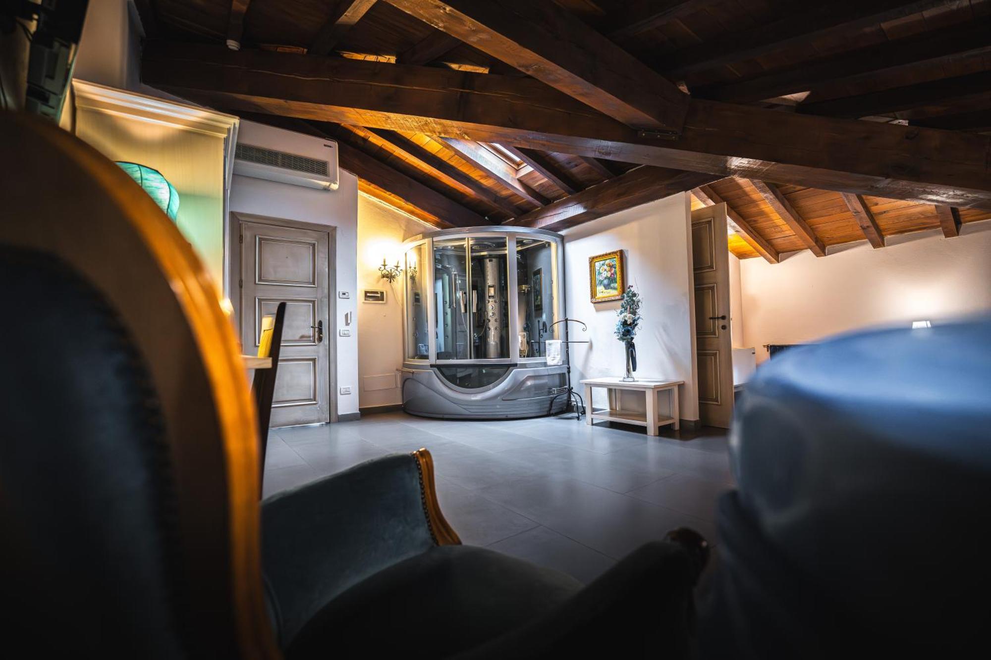 Hotel La Tavola Rotonda Cortemaggiore Bagian luar foto