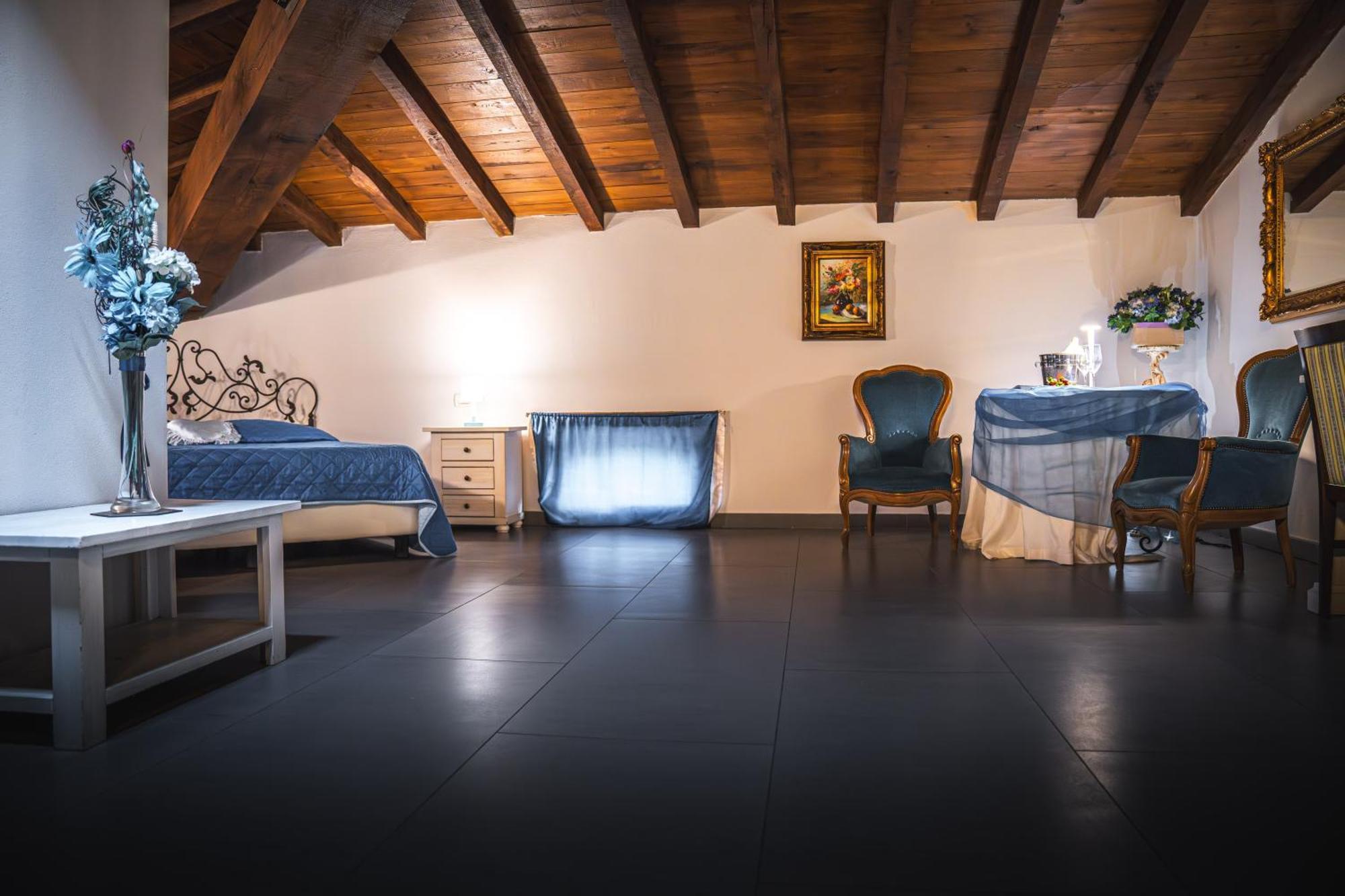 Hotel La Tavola Rotonda Cortemaggiore Ruang foto